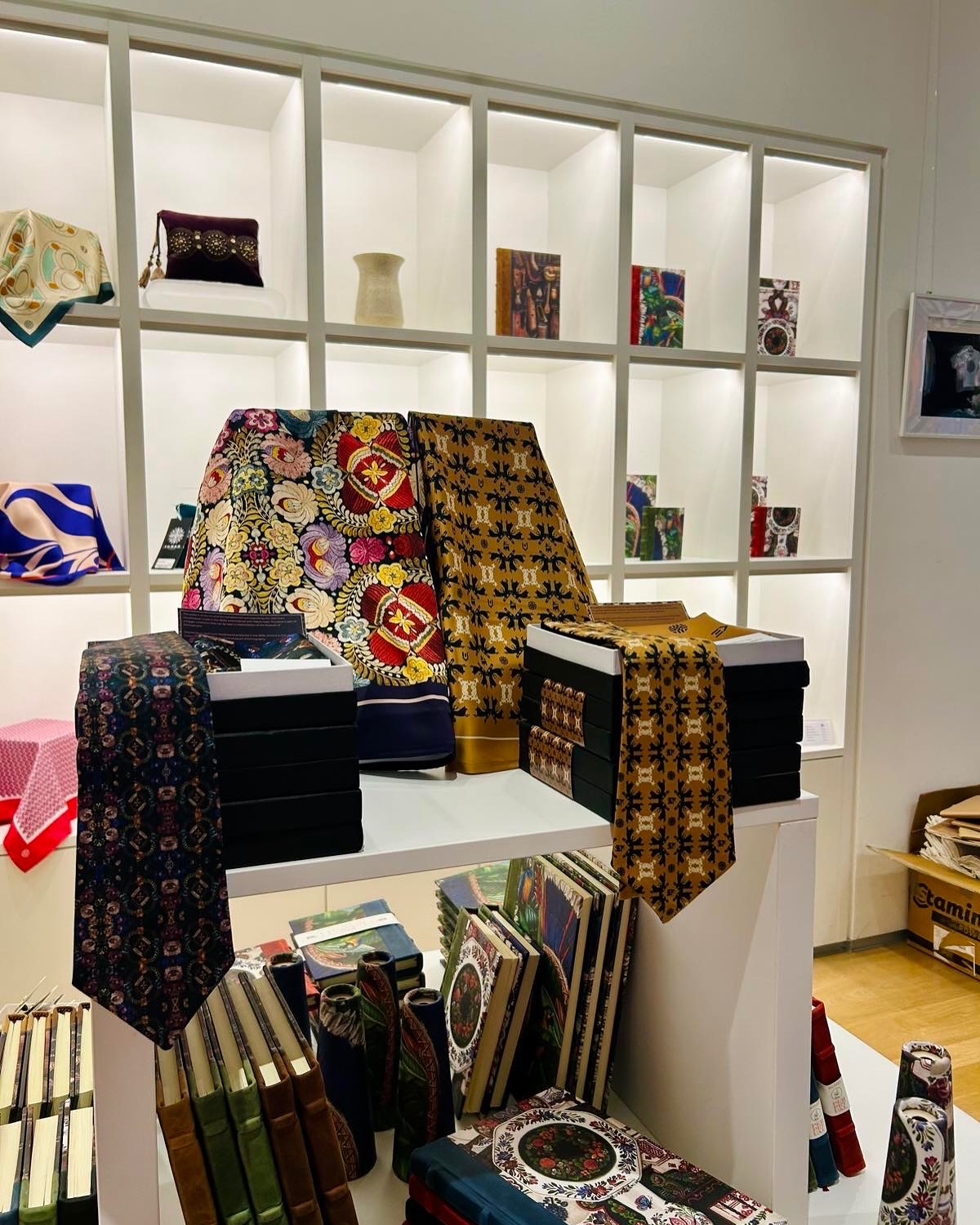 Etno Shop selyemkendők