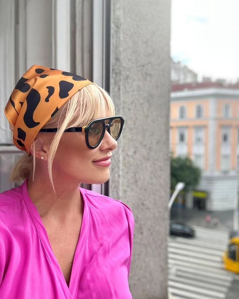 KE x THEO orange kendő