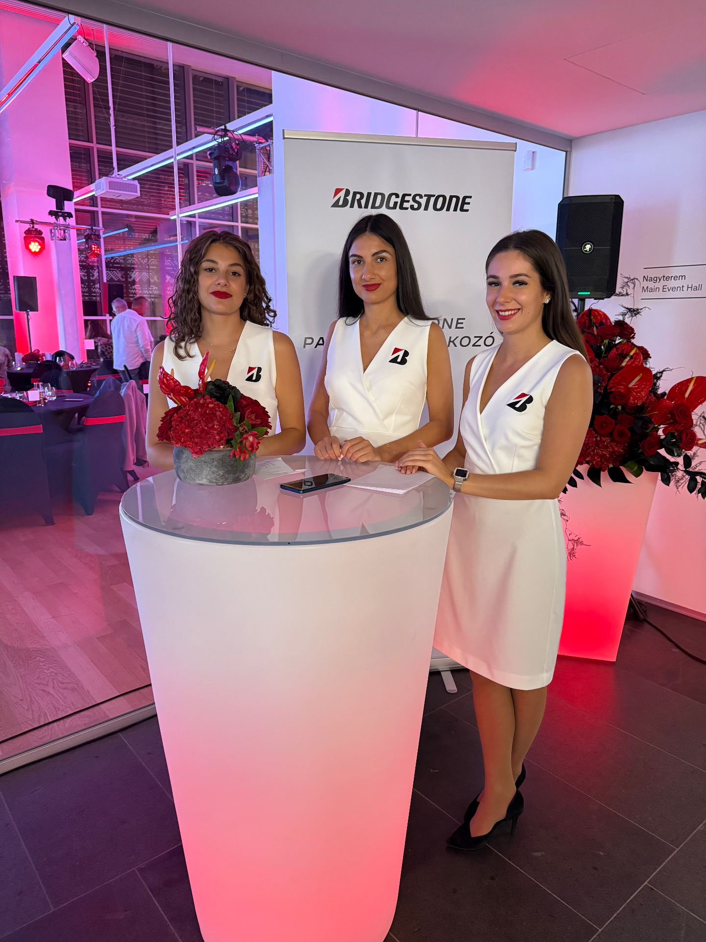 Bridgestone, KE Fashion céges formaruha